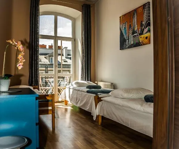 Hostel Pod Basztą *
