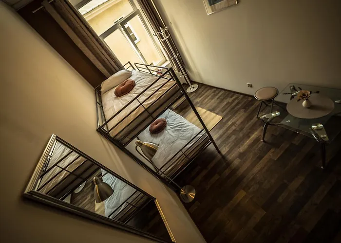 Pod Basztą Hostel *